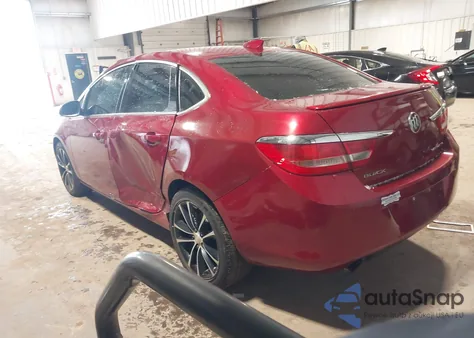 2016 Buick Verano Sport Touring Group из США, поврежденный, VIN 1G4PW5SK1G4168169